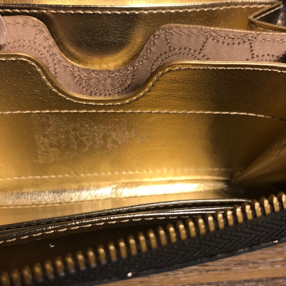 Michael Kors - mini black wristlet wallet - Picture 8 of 10